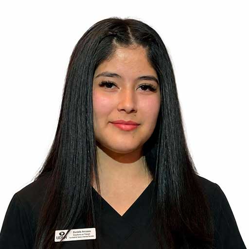 Flga. Daniela Arcapio